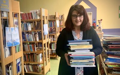 Naša knjižničarka Urška Sotler nominirana za nagrado sončnica na rami
